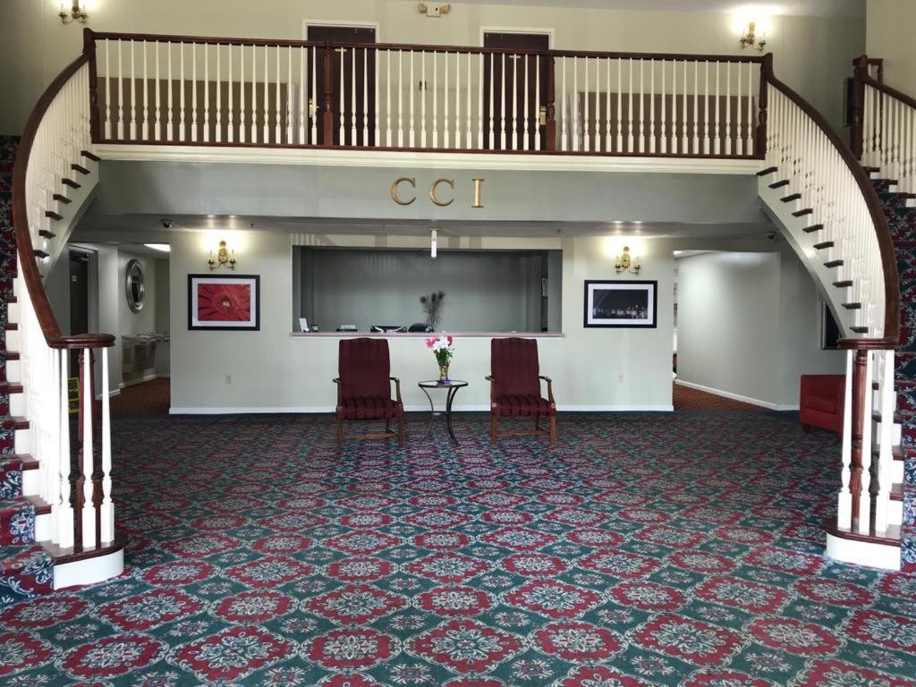 Cci Express Inn Central City Екстериор снимка